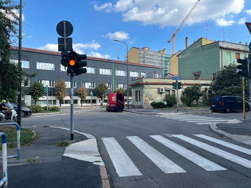 Milan Apartment Екстер'єр фото